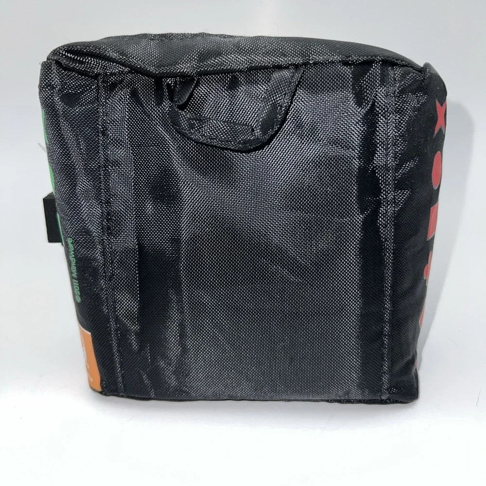 Qwirkle Game‎ Travel Edition~Canvas Zip Bag Matching Colored Wooden Tile